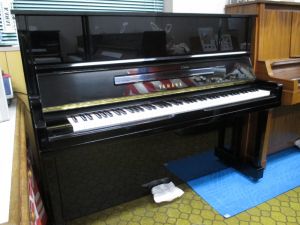 ヤマハピアノ UX-10BL