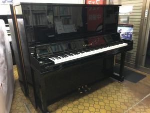 ヤマハピアノUX-30BL
